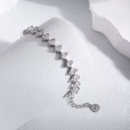 [Royal Jewellery]0.5 Carat Ornate Princess Cut Daily Bracelet