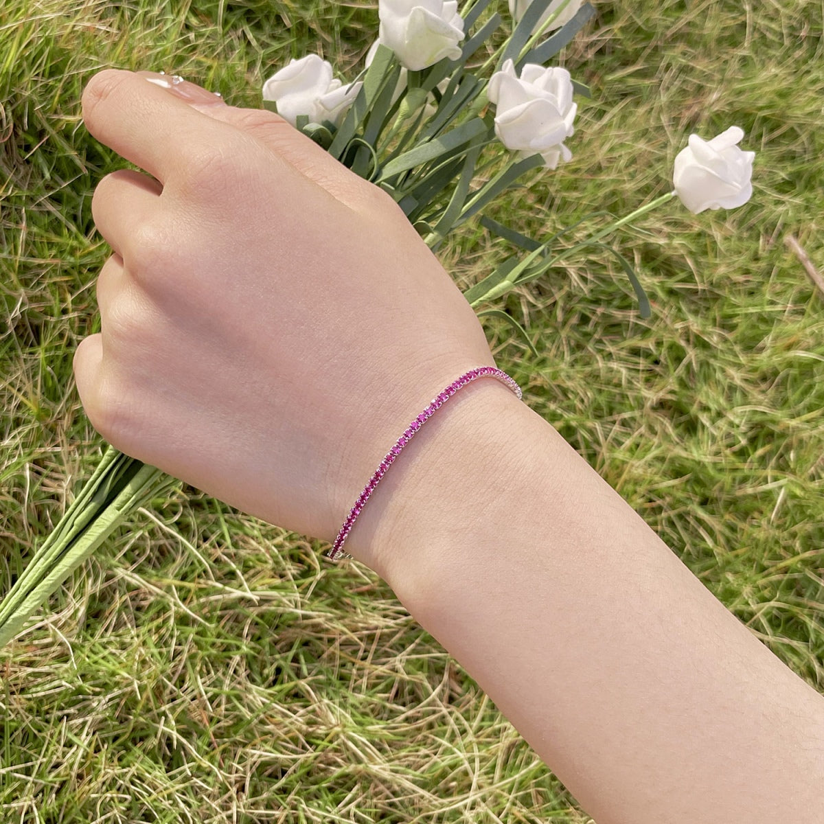 [Royal Jewellery]Radiant Colorful Round Cut Party Bracelet