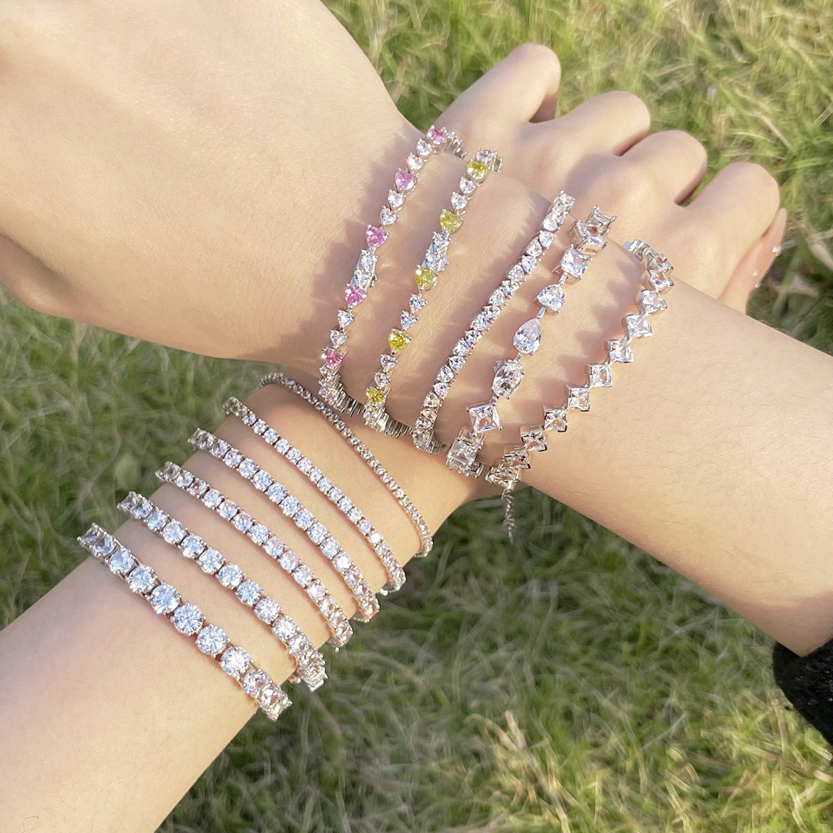 [Royal Jewellery]Unique Exquisite Multi Cut Daily Bracelet