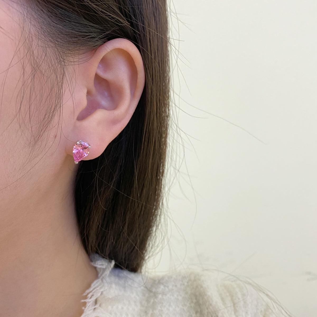 [Royal Jewellery]Ornate Water Drop Shape Earrings