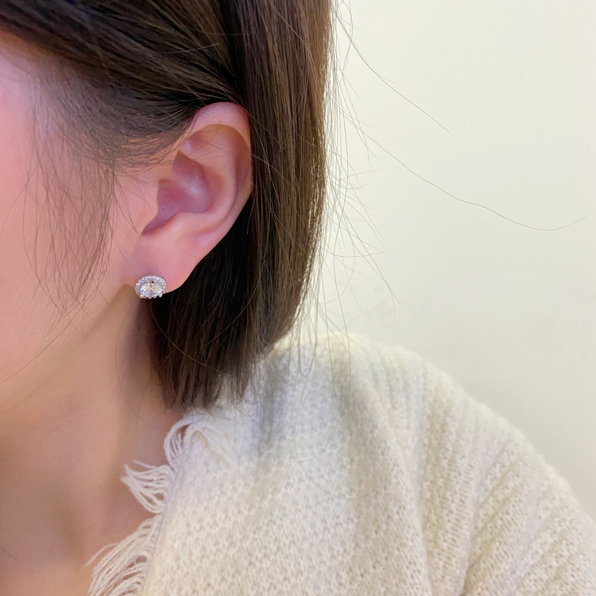 [Royal Jewellery]Classic Princess Round Shape Earrings