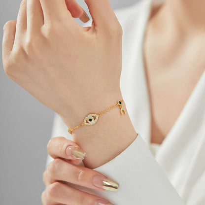 [Royal Jewellery]Dainty Eye Shape Necklace