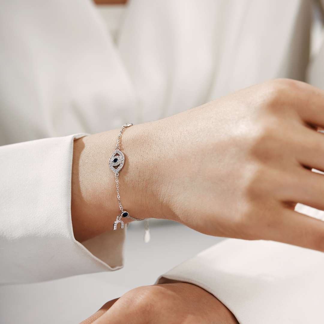 [Royal Jewellery]Dainty Eye Shape Necklace