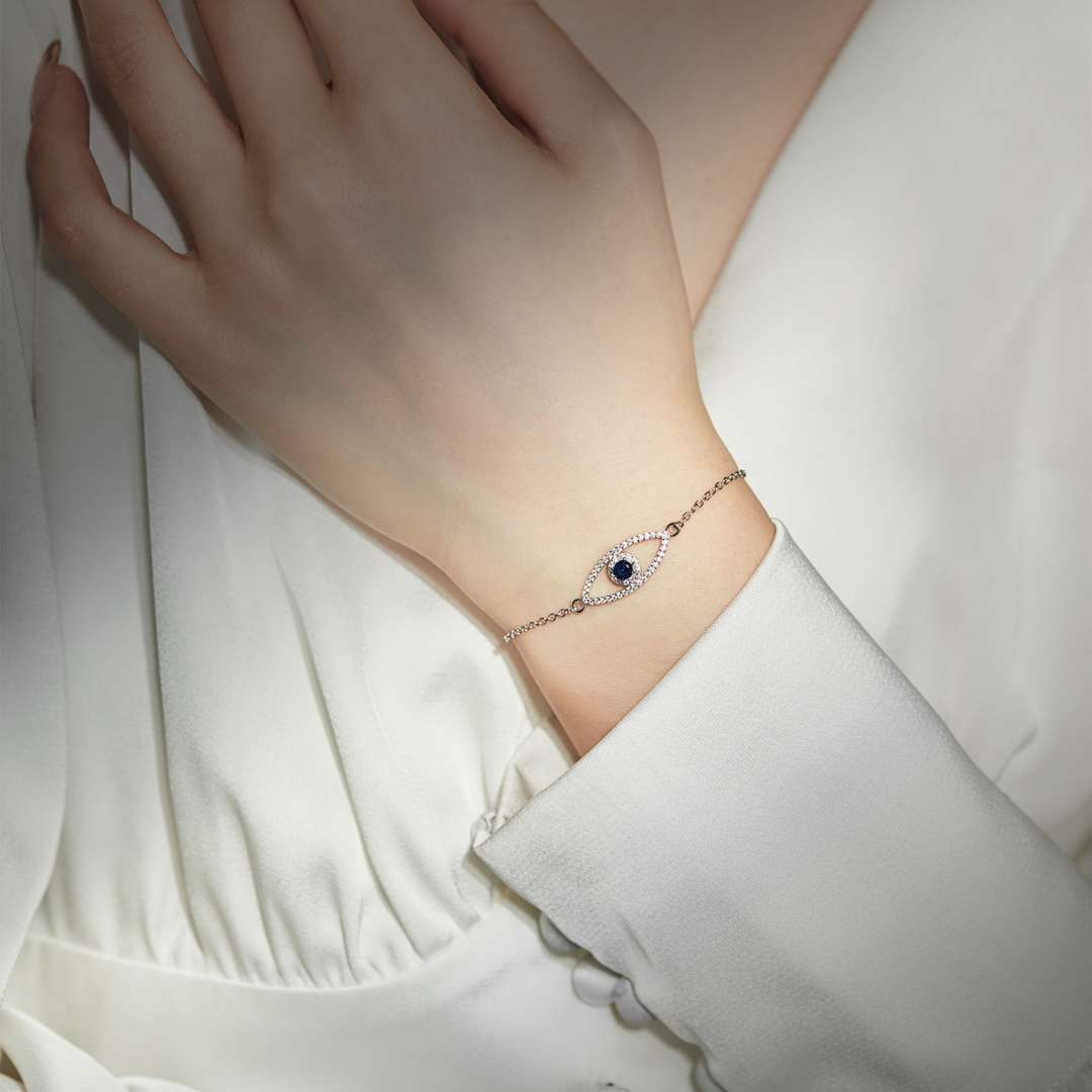 [Royal Jewellery]Devil's Eye Hollow Design Bracelet