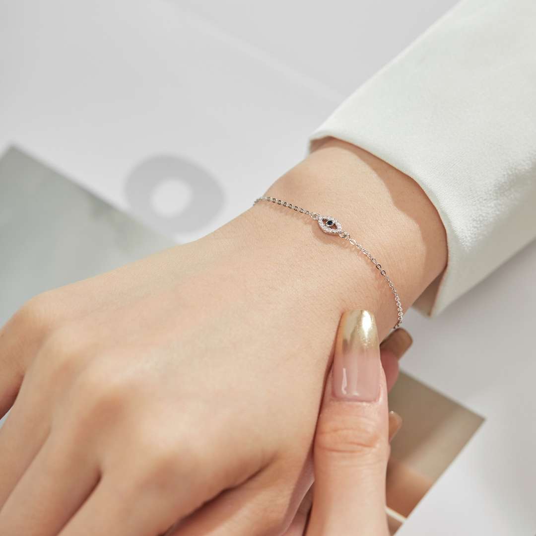 [Royal Jewellery]Evil Eye Shape Necklace