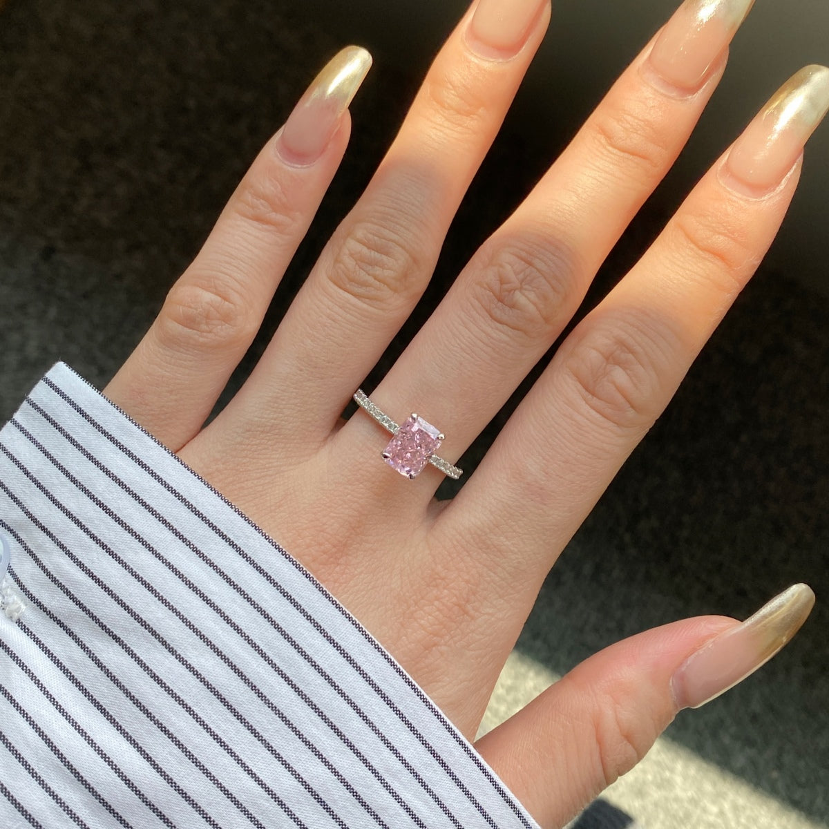 [Royal Jewellery]2.0 Carat Dazzling Sparkling Radiant Cut Party Ring