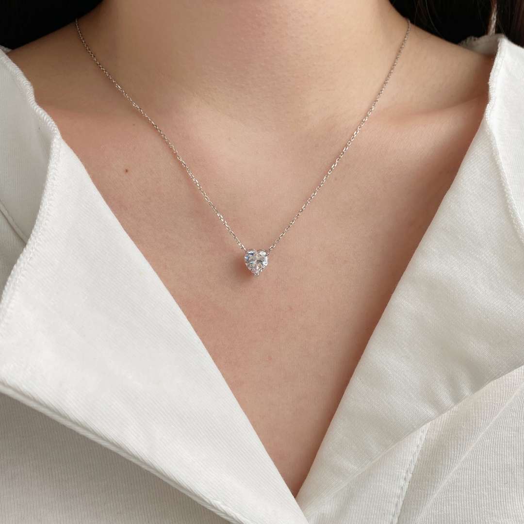 [Royal Jewellery]Heart Shape Main Stone Pendant Collarbone Necklace