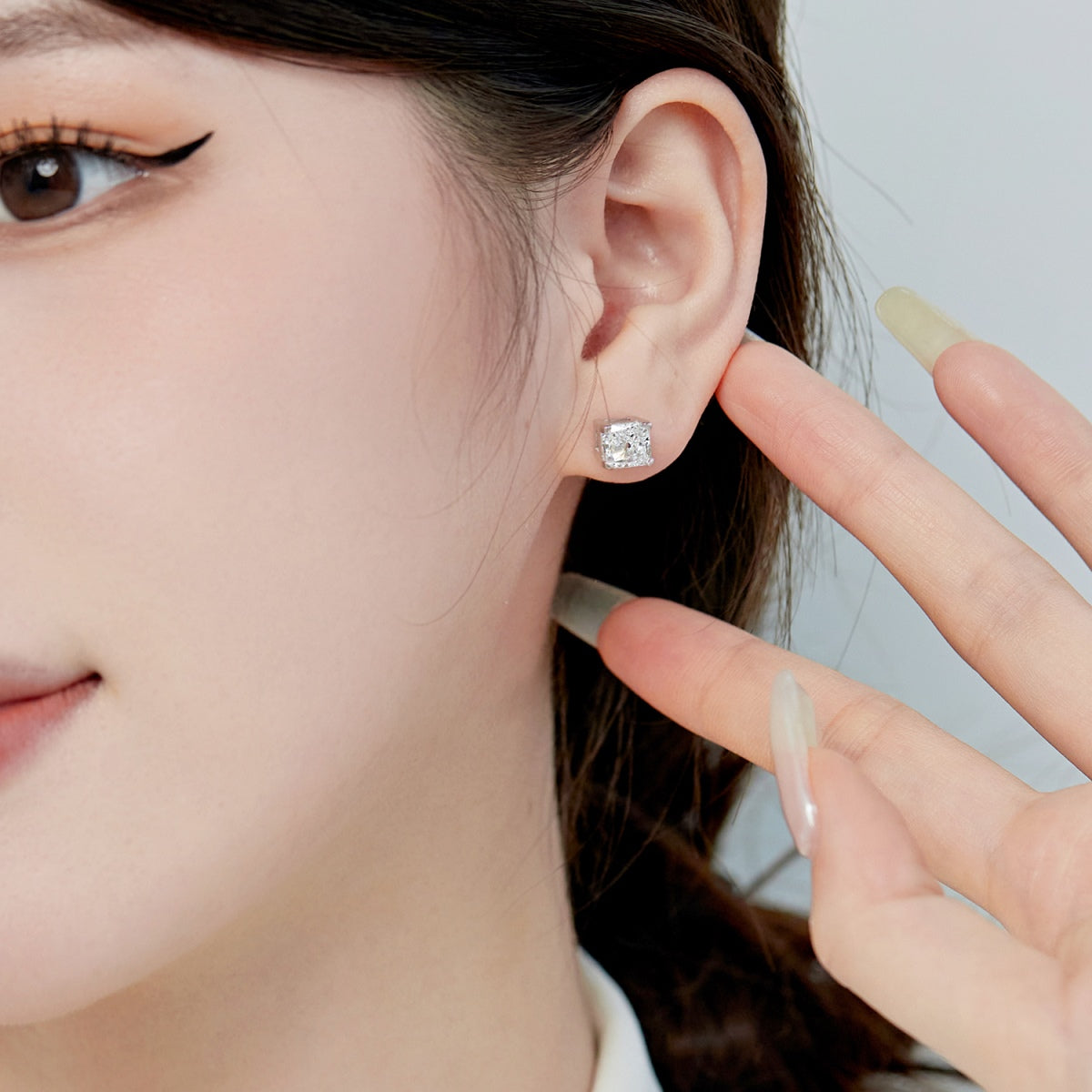 [Royal Jewellery]1.0 Carat Radiant Princess Cut Wedding Earrings