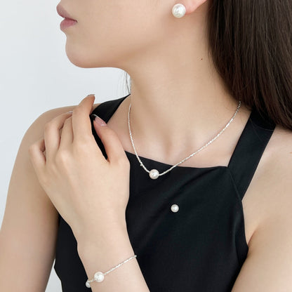 [Royal Jewellery]Delicate Pearl Earrings