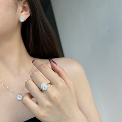[Royal Jewellery]Delicate Gorgeous Pear Cut Daily Earrings