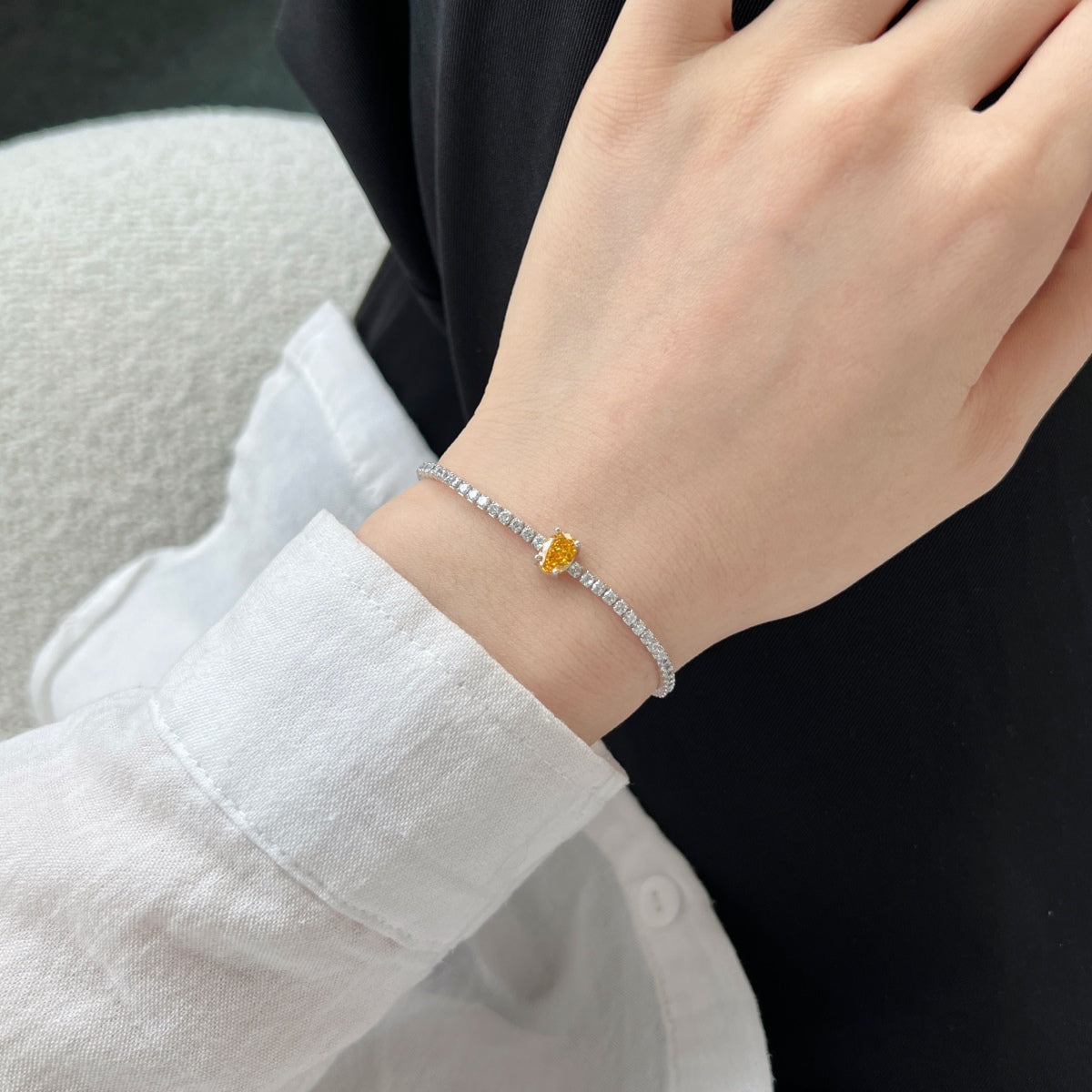 [Royal Jewellery]0.75 Carat Exquisite Oval Cut Daily Bracelet
