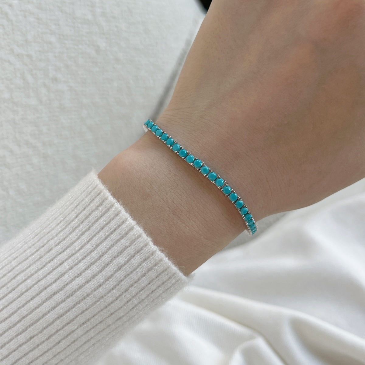 [Royal Jewellery]Dainty Charming Round Cut Tennis Bracelet