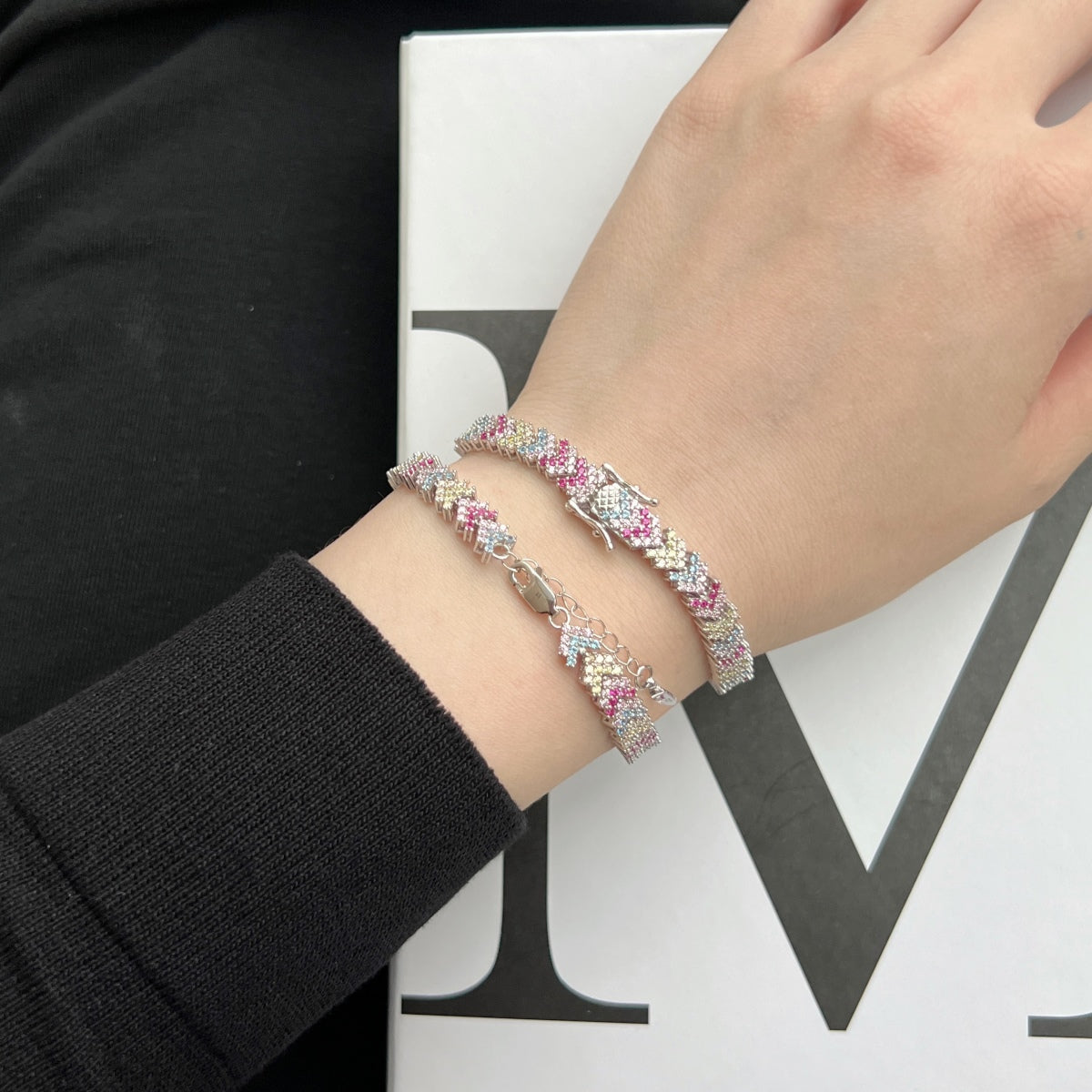 [Royal Jewellery]Ornate Sparkling Round Cut Party Bracelet