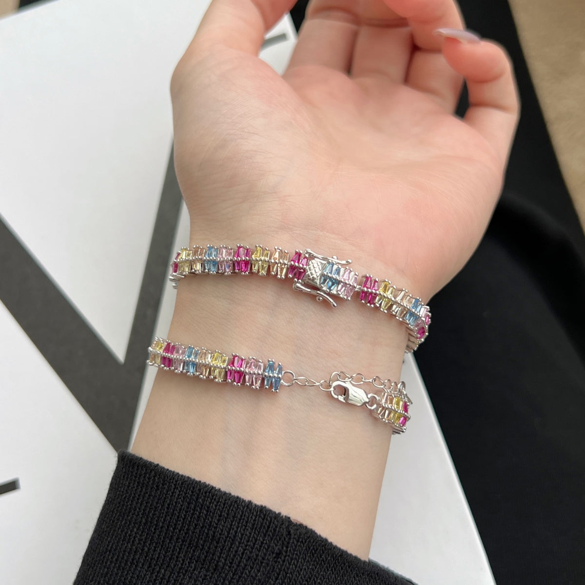 [Royal Jewellery]Sparkling Exquisite Multi Cut Party Bracelet