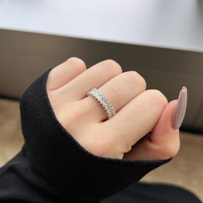 [Royal Jewellery]Splashy Ornate Emerald Cut Cocktail Ring