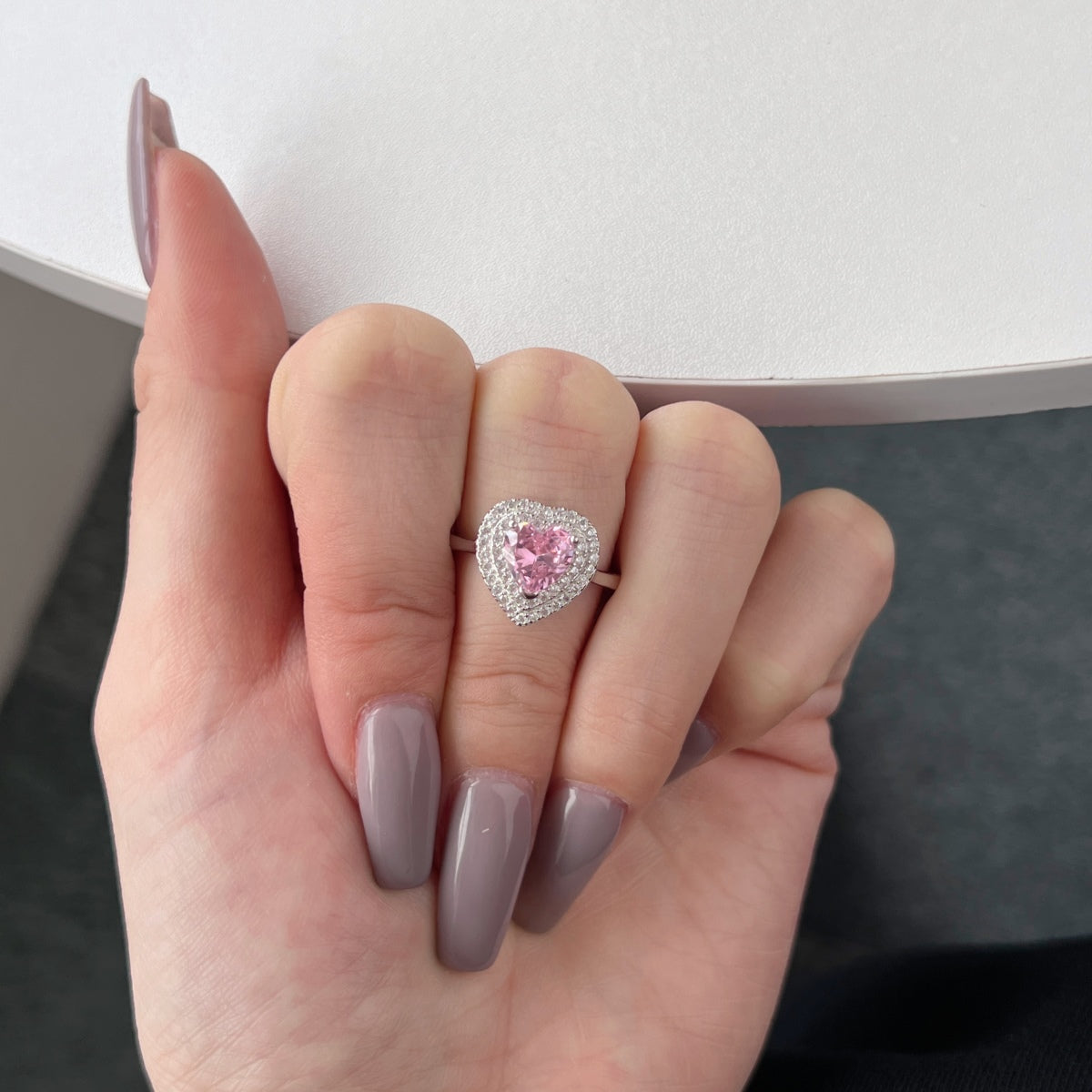 [Royal Jewellery]Delicate Ebullient Heart Shape Wedding Ring