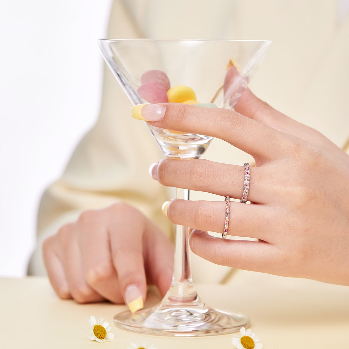 [Royal Jewellery]Dainty Ebullient Round Cut Daily Ring