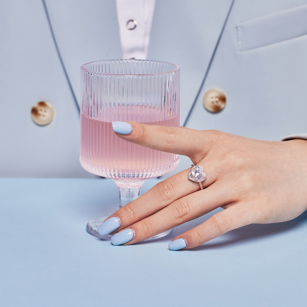[Royal Jewellery]Delicate Ebullient Heart Shape Wedding Ring