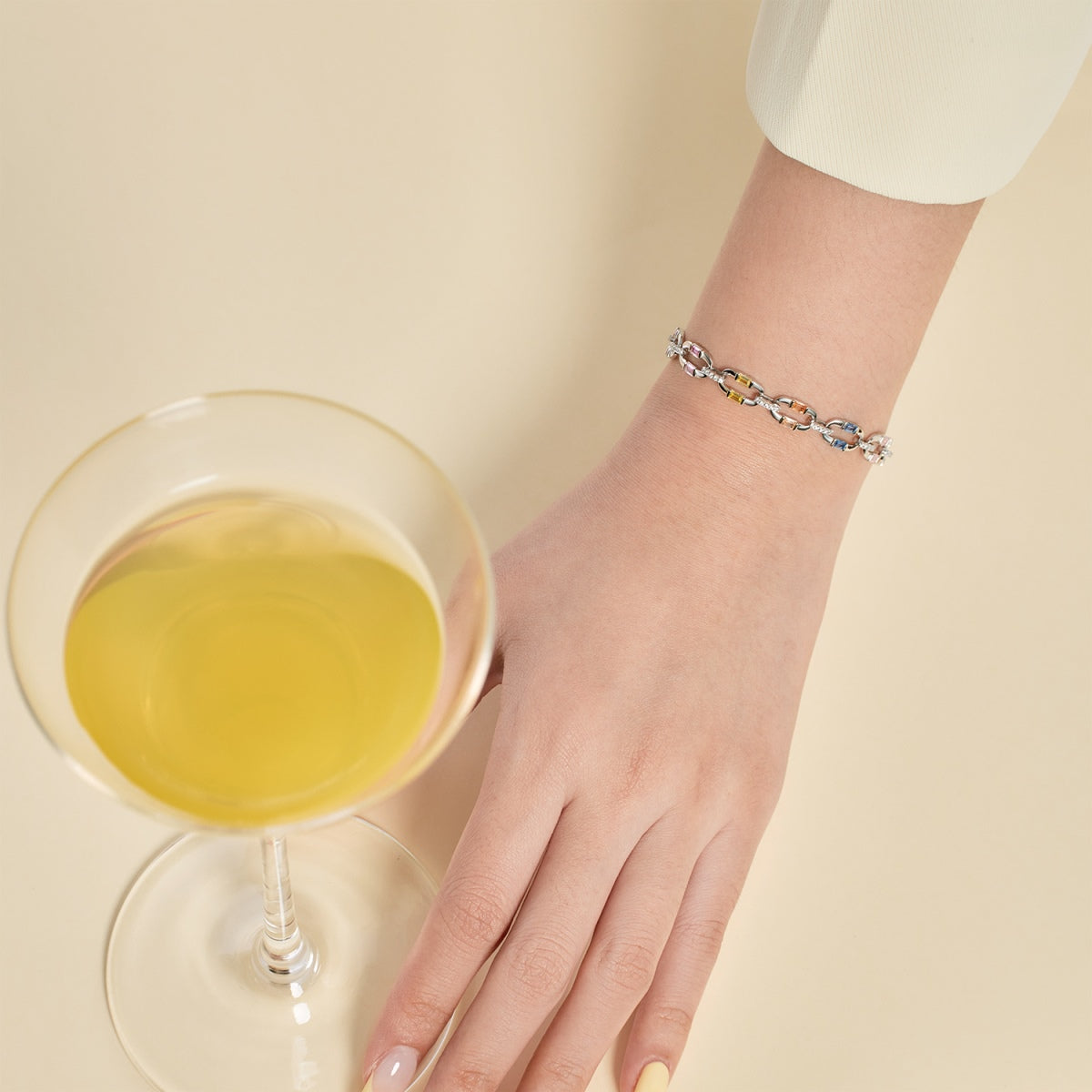 [Royal Jewellery]Dazzling Colorful Daily Bracelet