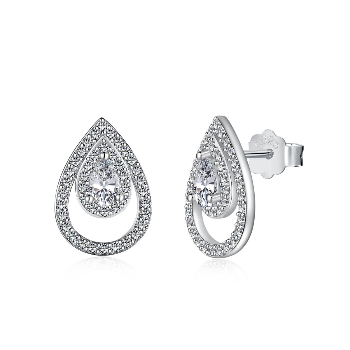 [Royal Jewellery]Sparkling Delicate Water Drop Shape Daily Earrings