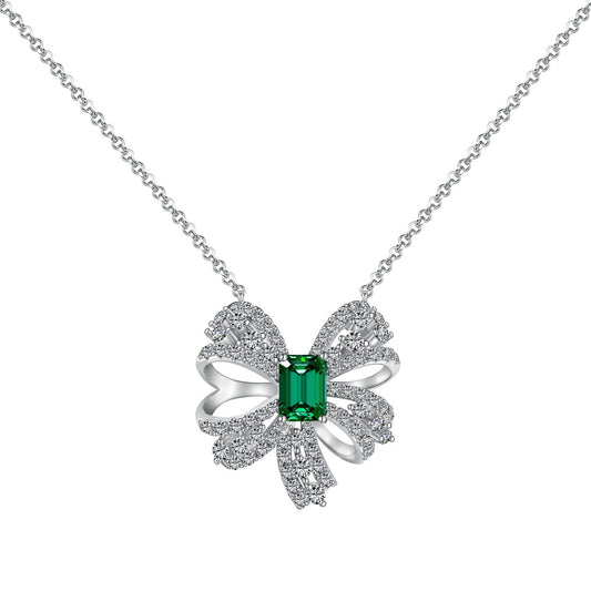 [Royal Jewellery]Luxurious Flower Shape Emerald Cut Necklace