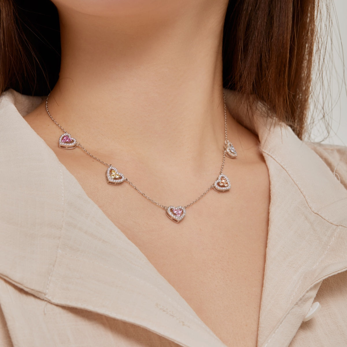 [Royal Jewellery]Sparkling Five Heart Necklace