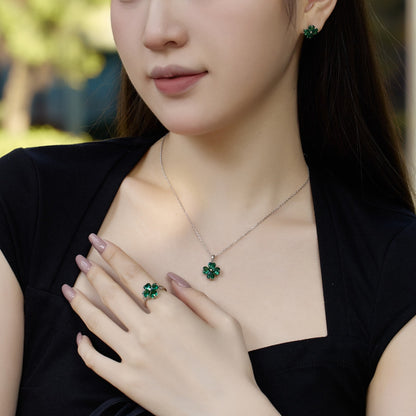 [Royal Jewellery]Heart-Shaped Four-Leaf Clover Bead Necklace