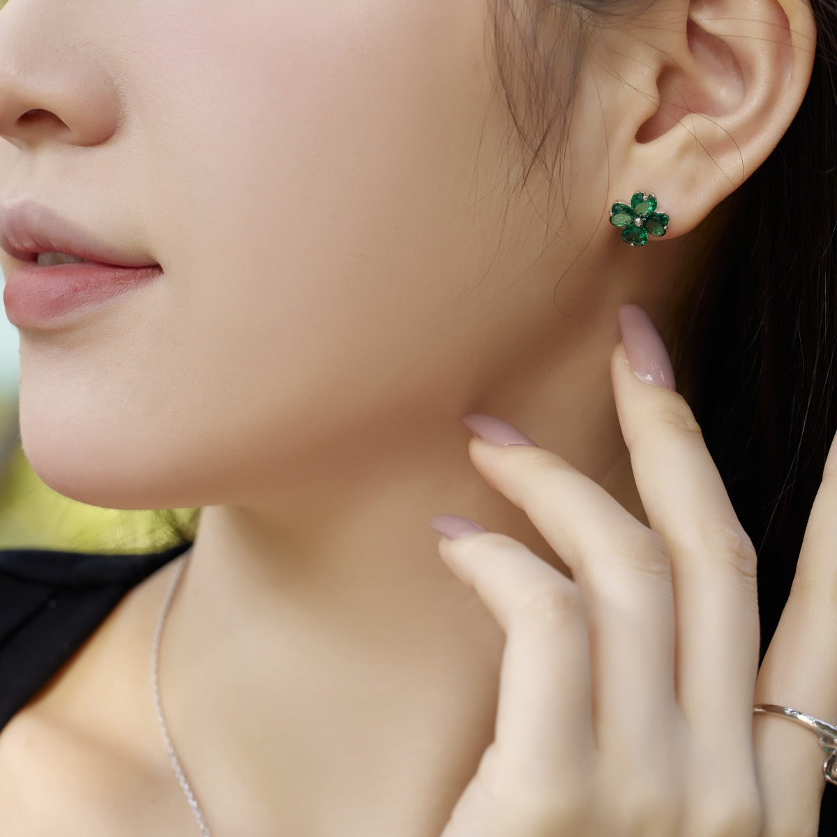 [Royal Jewellery]Four-Leaf Clover Ball Earrings