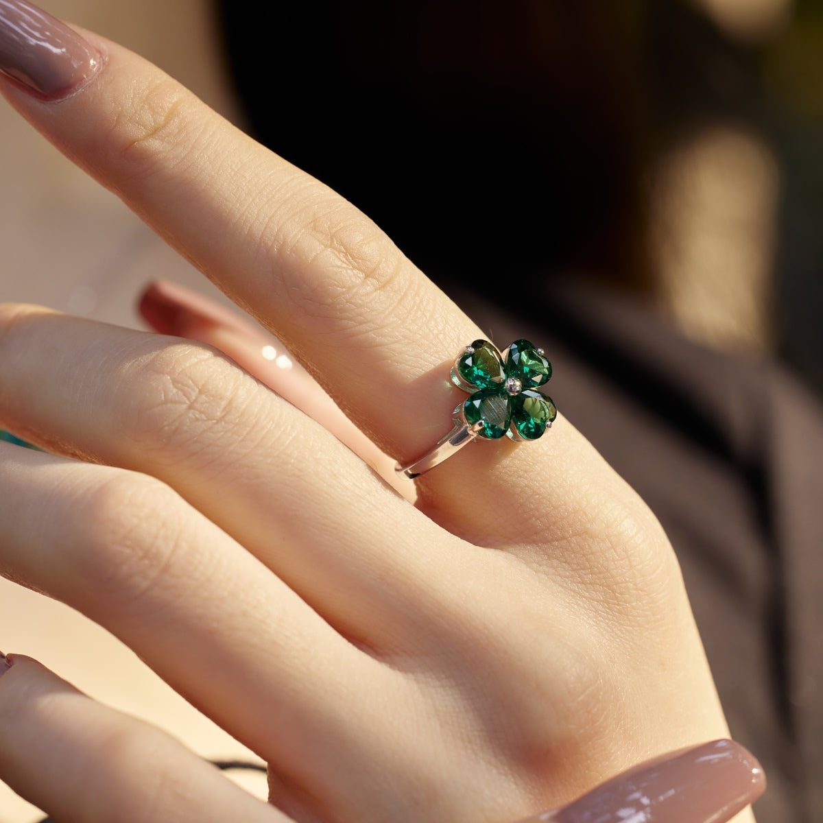 [Royal Jewellery]Heart-shaped Four-Leaf Clover Ball Ring