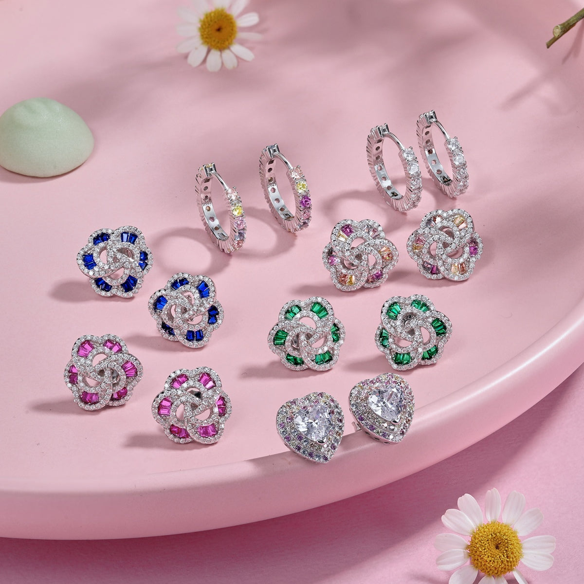 [Royal Jewellery]Radiant Colorful Round Cut Earrings
