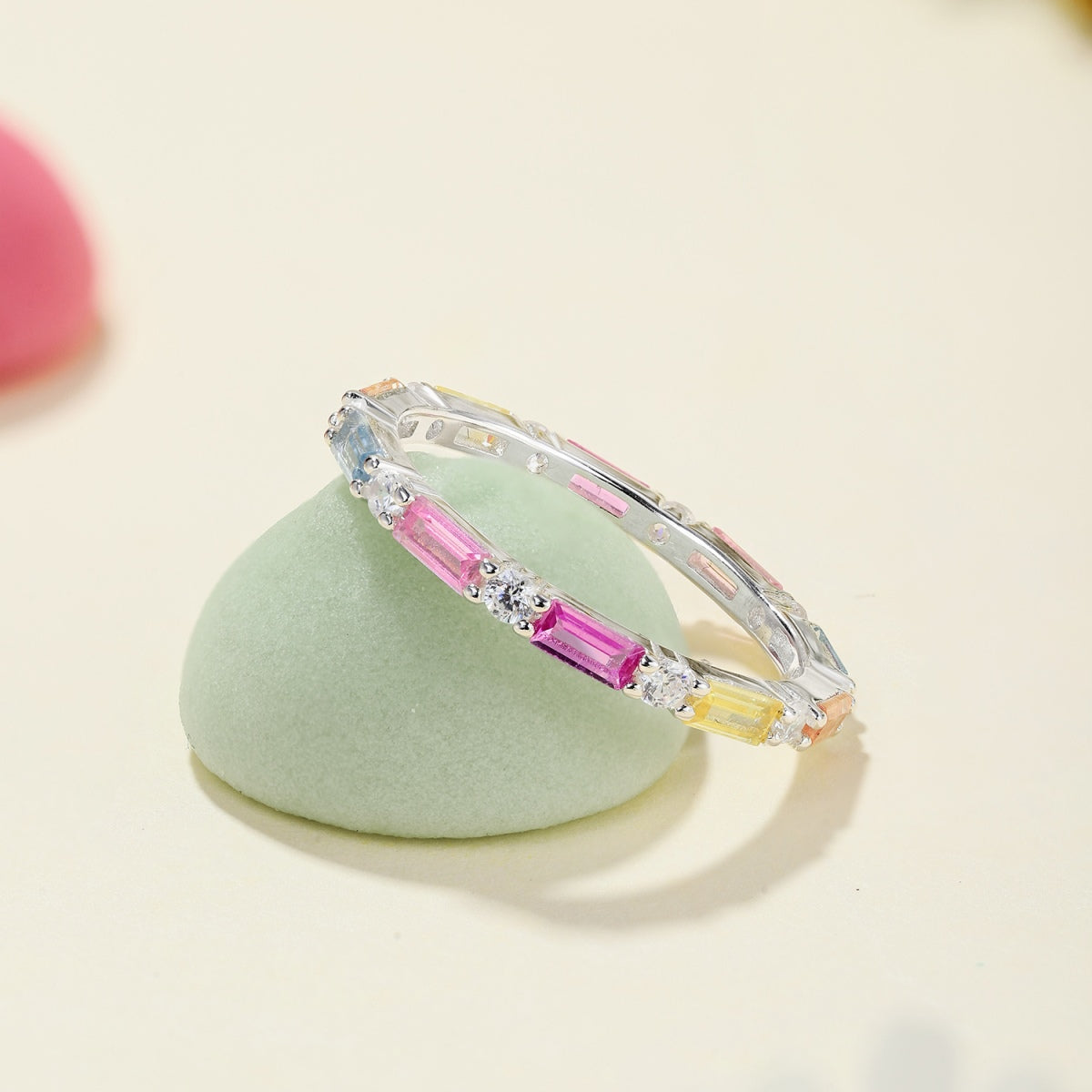 [ROYAL]Lively In Shades Elegant Radiant Cut Daily Ring