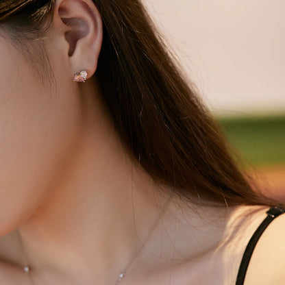 [Royal Jewellery]Dazzling Elegant Heart Cut Lover Earrings
