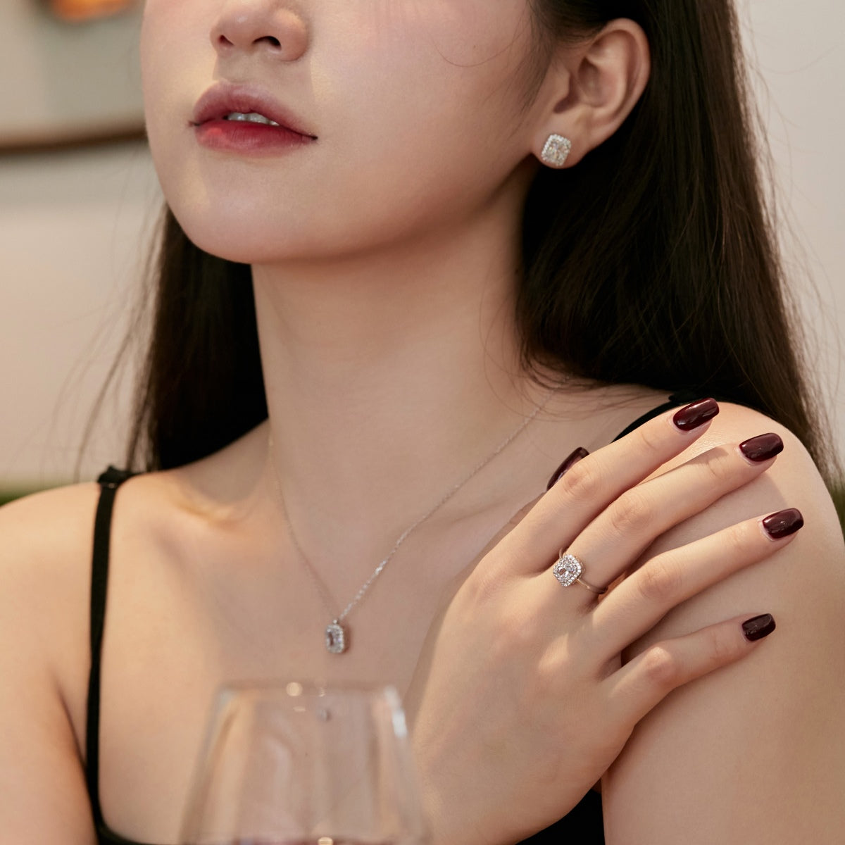 [Royal Jewellery]1.0 Carat Luxurious Dainty Emerald Cut Daily Earrings