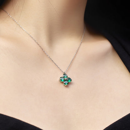 [Royal Jewellery]Four-Leaf Clover And Eight-Pointed Star Necklace