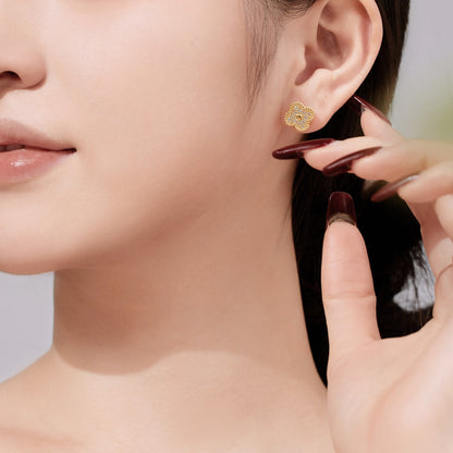 [Royal Jewellery]Four Leaf Clover Fashion Earrings