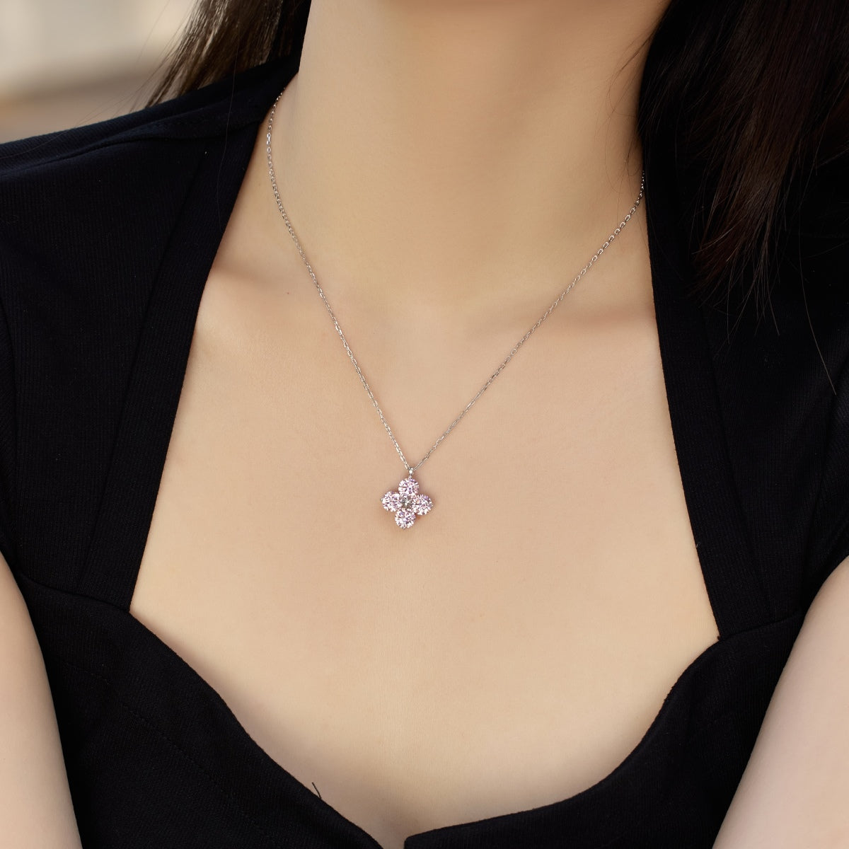 [Royal Jewellery]Four-Leaf Clover And Eight-Pointed Star Necklace