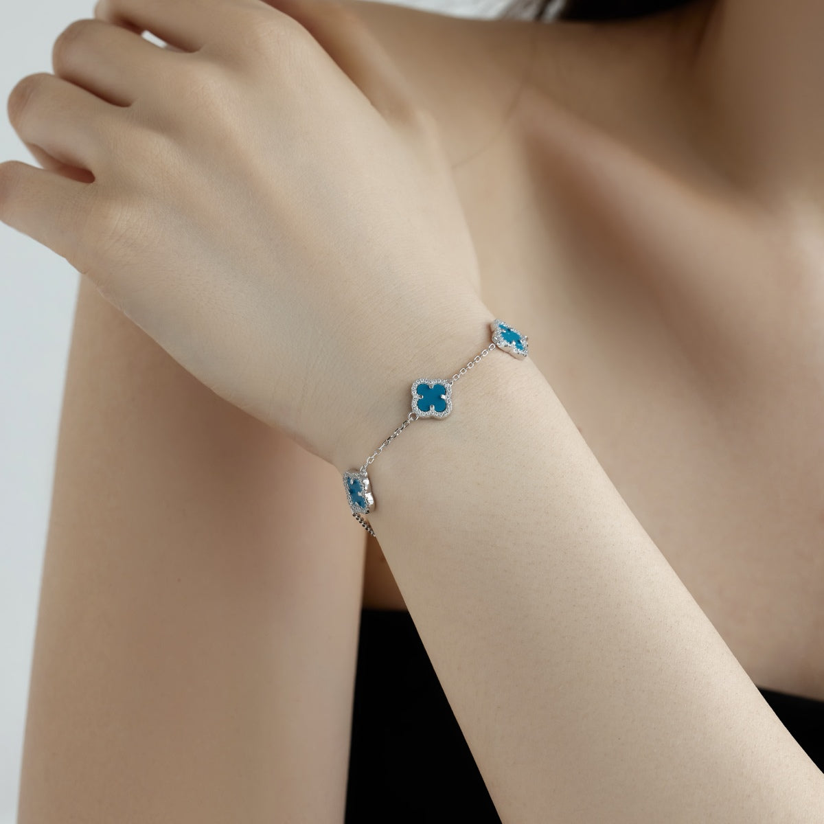 [Royal Jewellery]Four-Leaf Clover Exquisite Bracelet