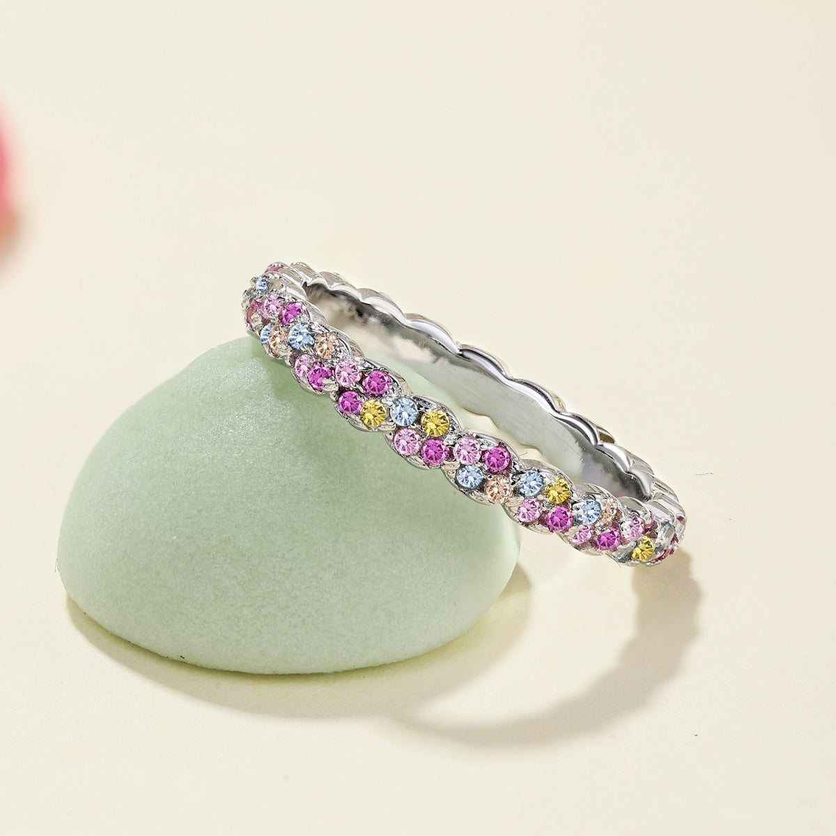 [Royal Jewellery]Dainty Ebullient Round Cut Daily Ring