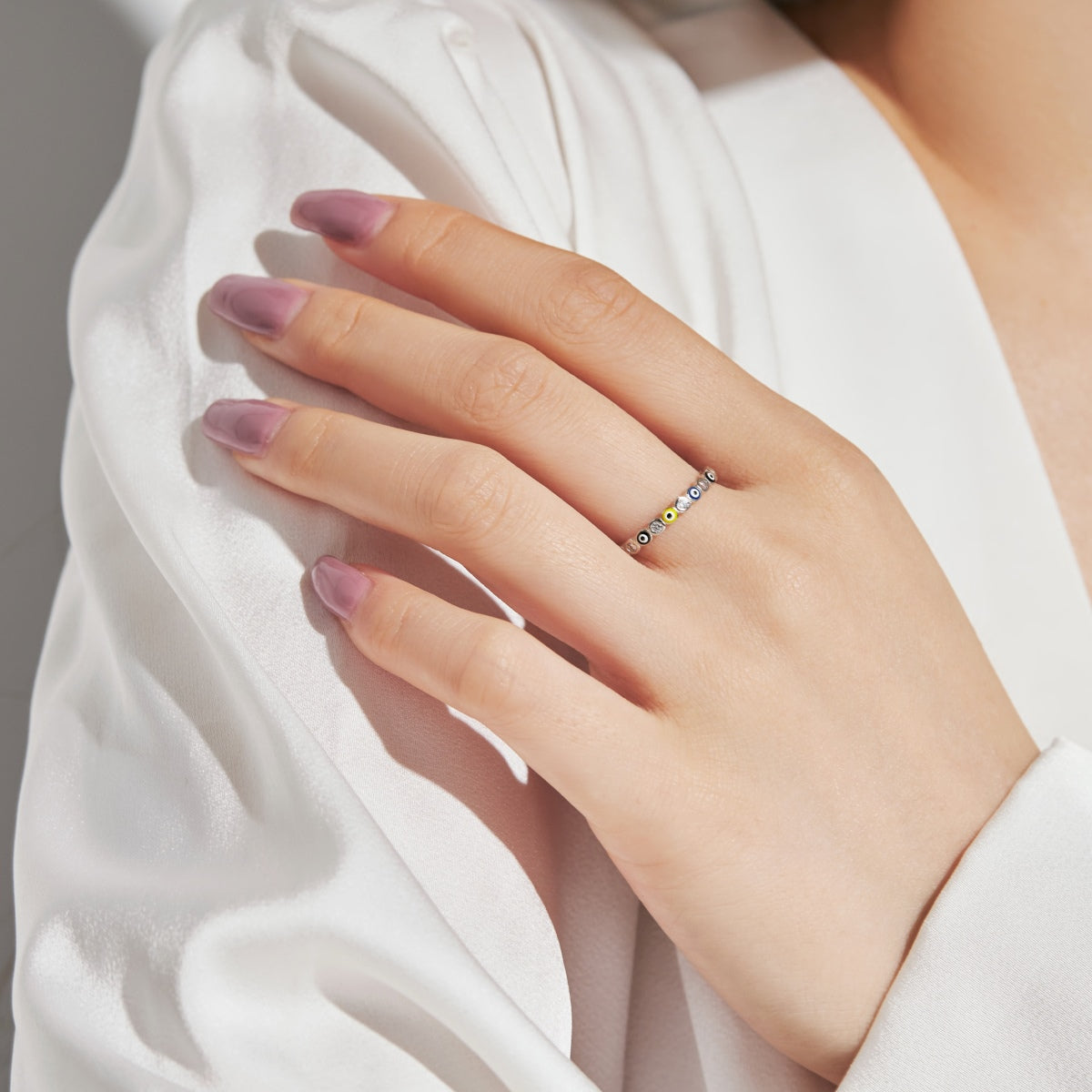 [Royal Jewellery]Sparkling Vibrant Round Shape Daily Ring