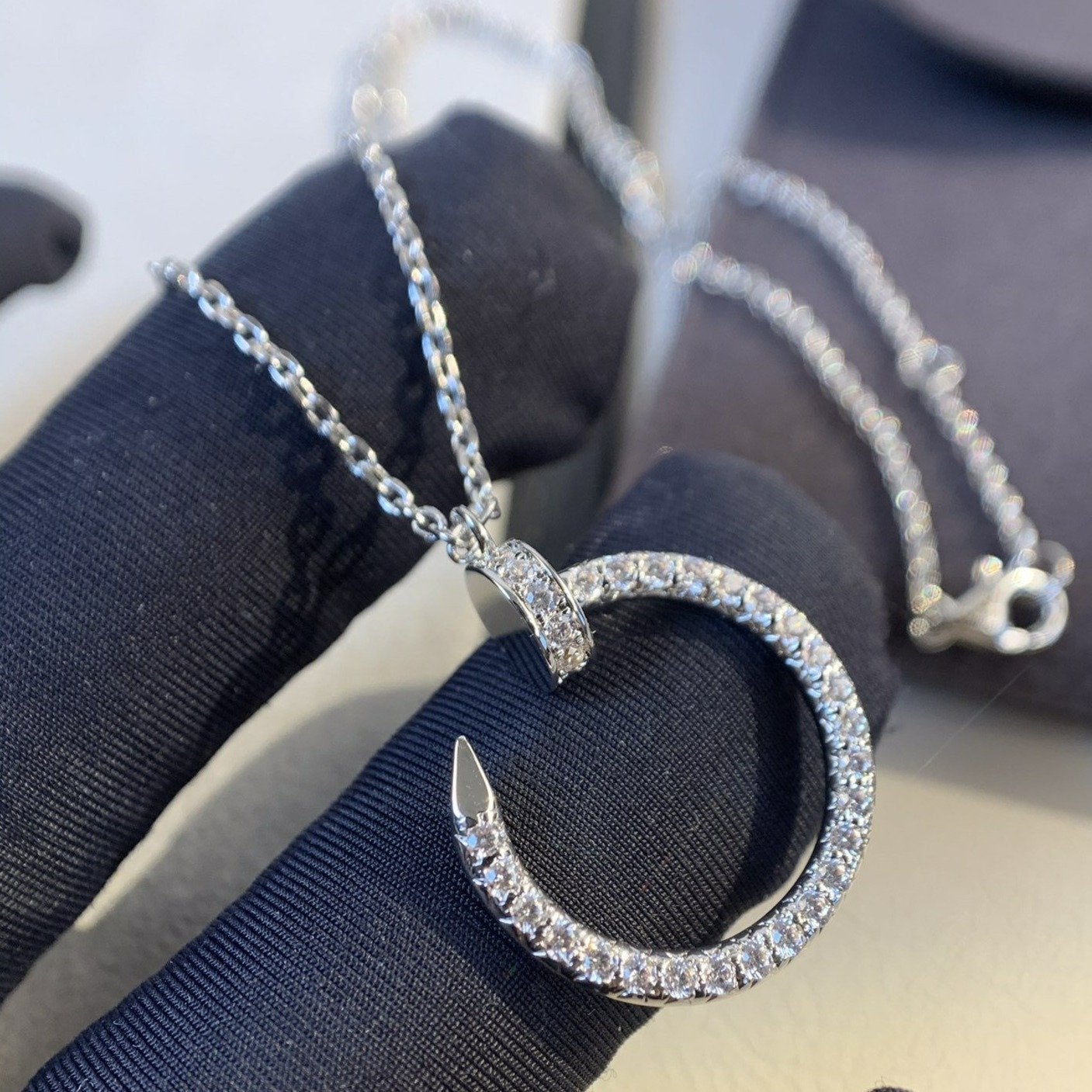 [ROYAL]JUSTE NECKLACE SILVER DIAMONDS