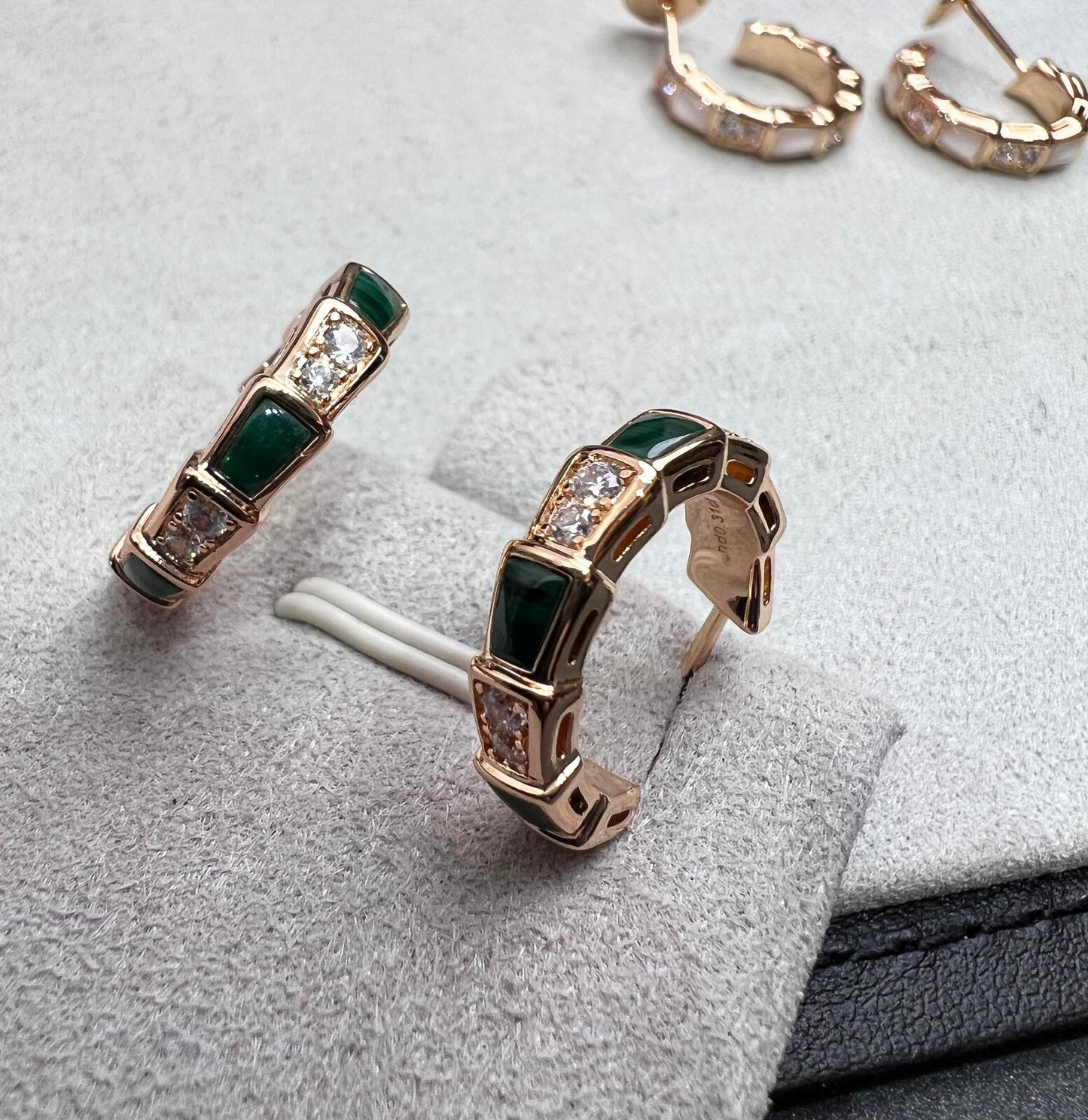 [ROYAL]SERPENTI MALACHITE PINK GOLD EARRINGS