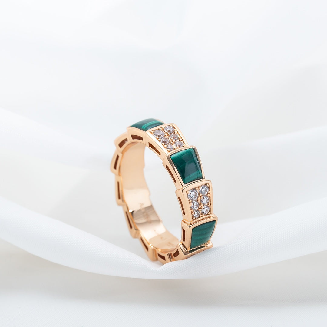 [ROYAL]SERPENTI RING PINK GOLD MALACHITE DIAMOND PAVED 4MM