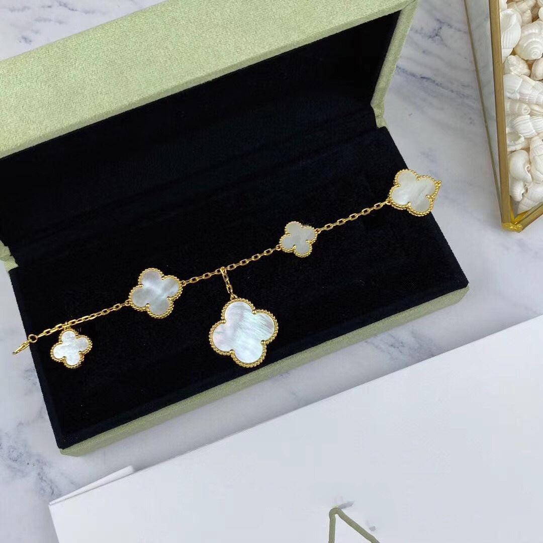 [Royal]MAGIC CLOVER MOP GOLD BRACELET 5 MOTIFS