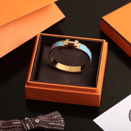 [Royal Jewellery]H CLOUD BLUE BRACELET GOLD DIAMOND