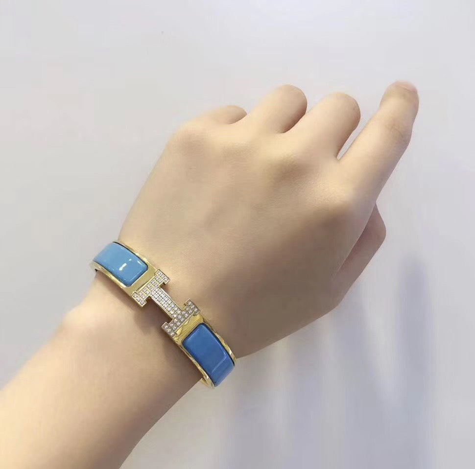 [Royal Jewellery]H CLOUD BLUE BRACELET GOLD DIAMOND