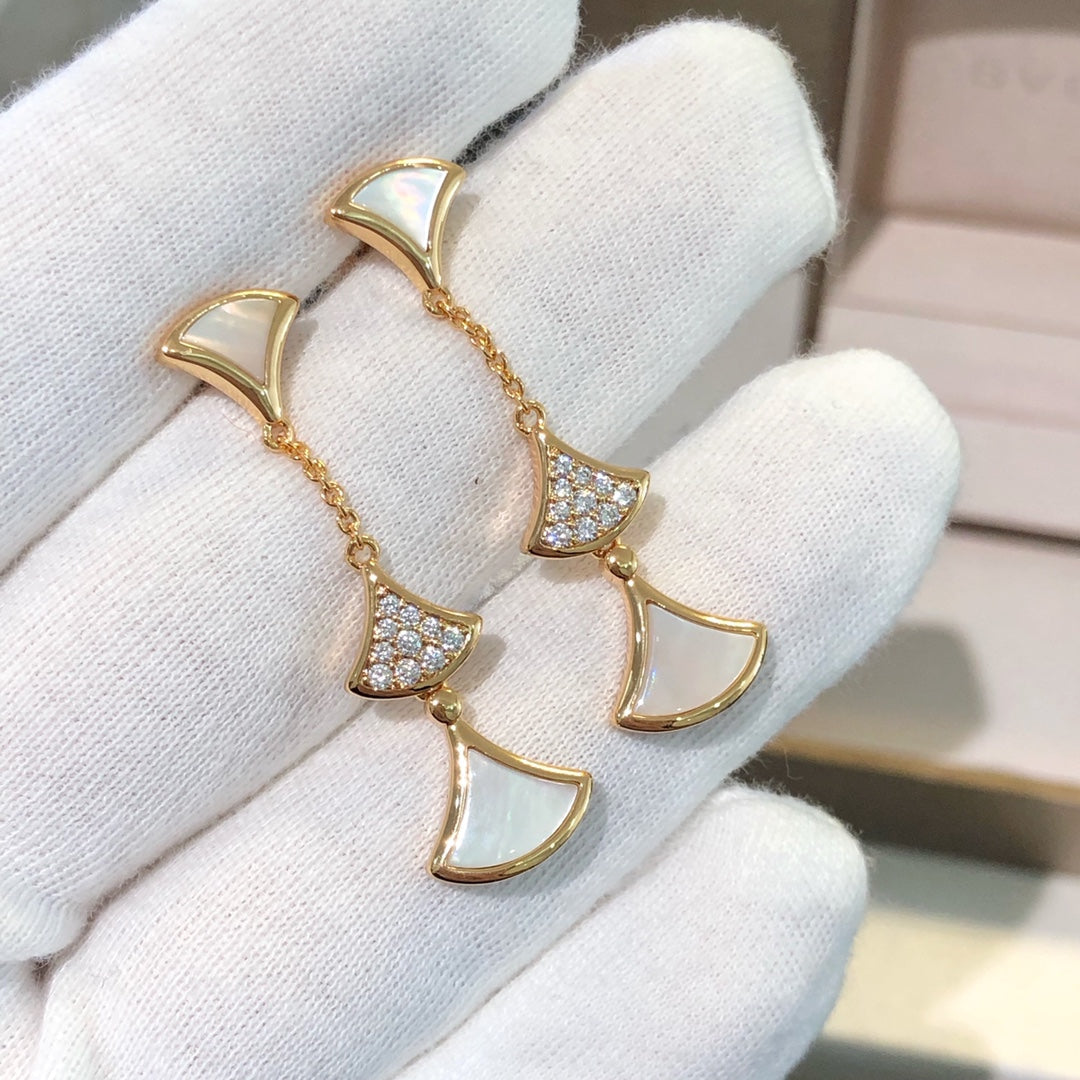 [ROYAL]DREAM EARRINGS 3 MOTIFS DIAMOND MOP PINK GOLD