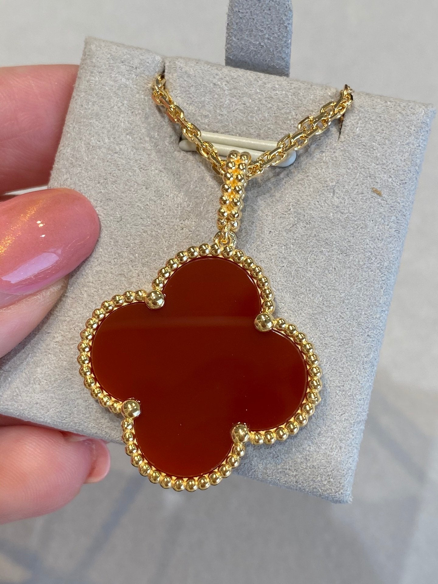 [Royal]CLOVER 25MM NECKLACE GOLD CARNELIAN