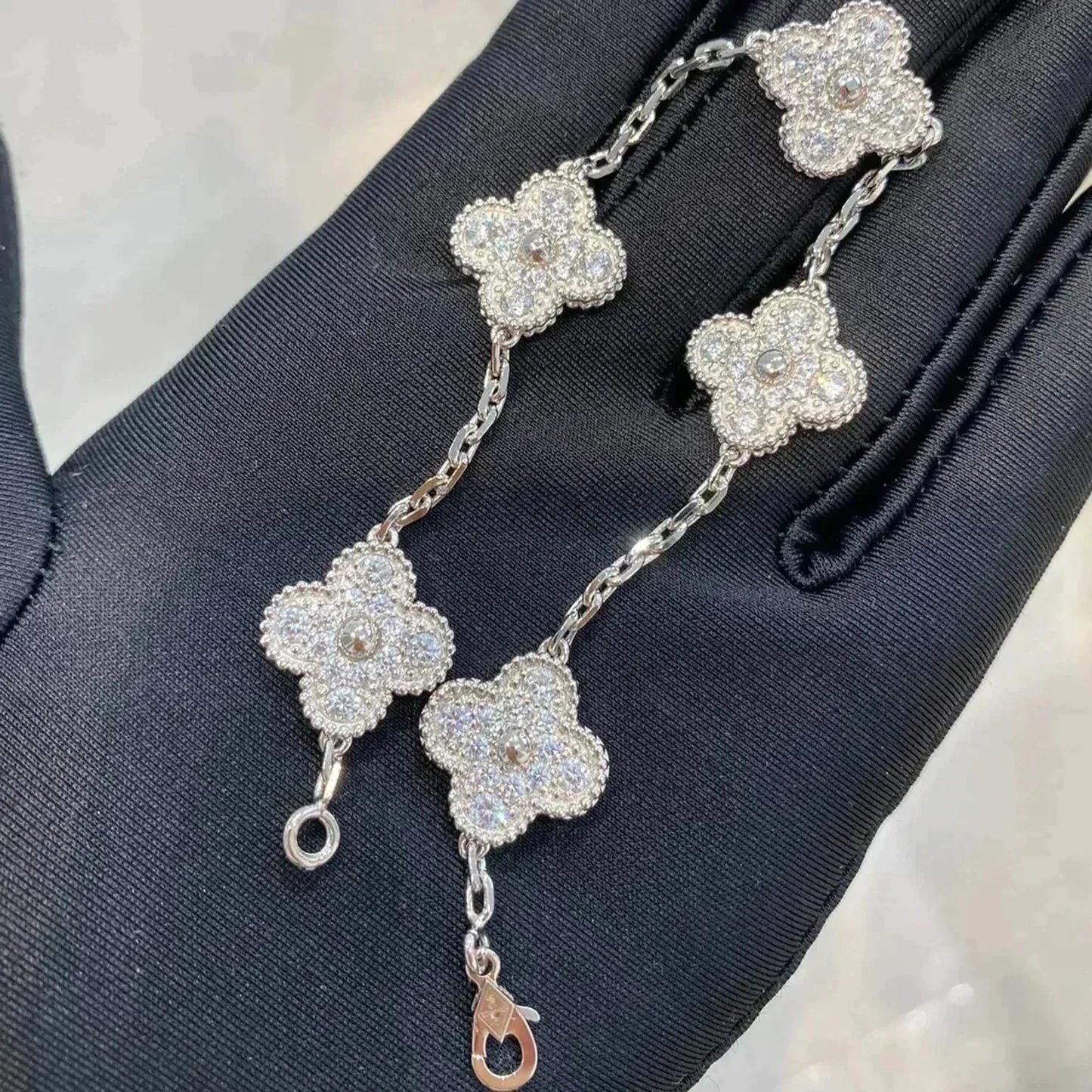 [Royal Jewellery]CLOVER 5 MOTIFS  DIAMOND BRACELET SILVER