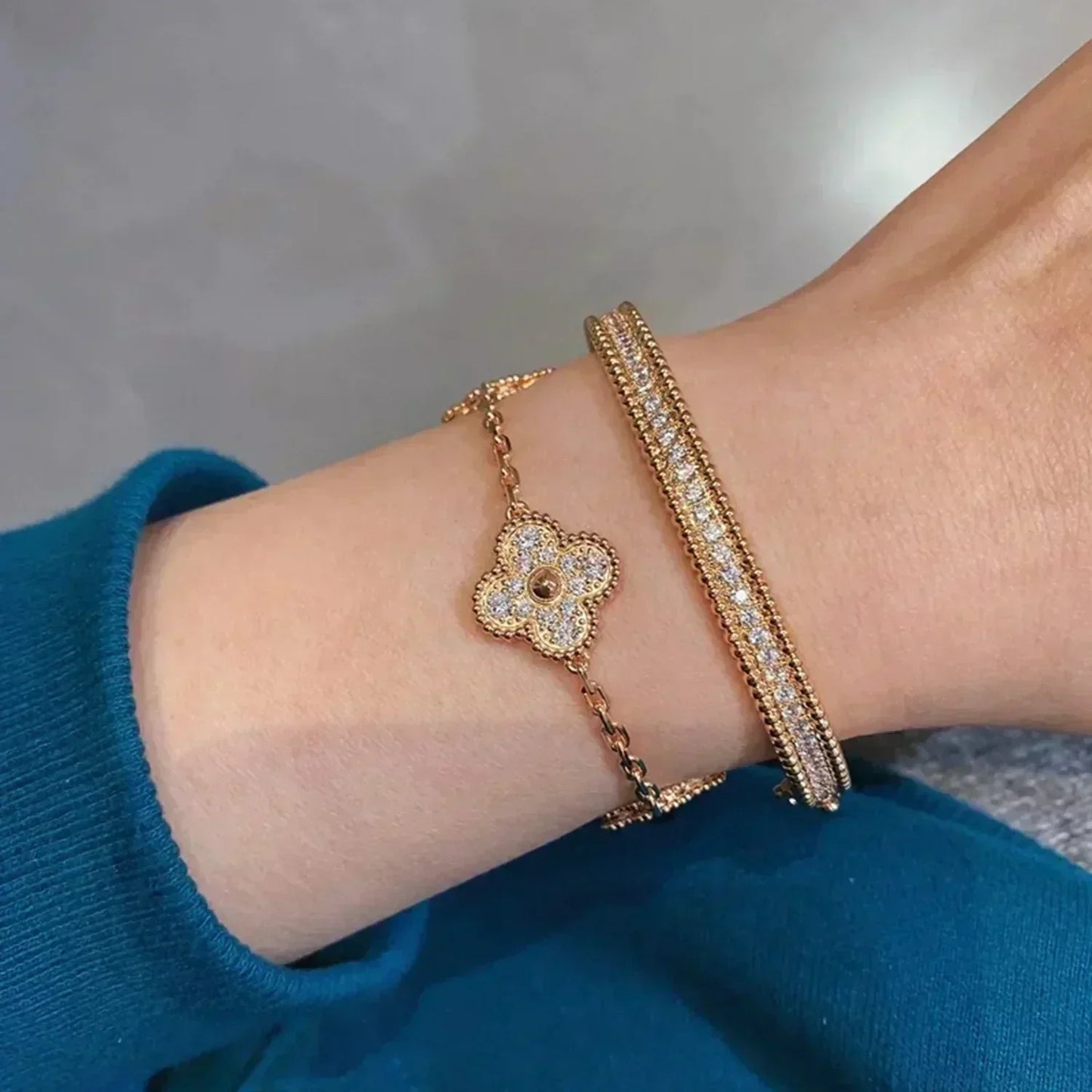 [Royal Jewellery]CLOVER 5 MOTIFS  FULL DIAMOND BRACELET