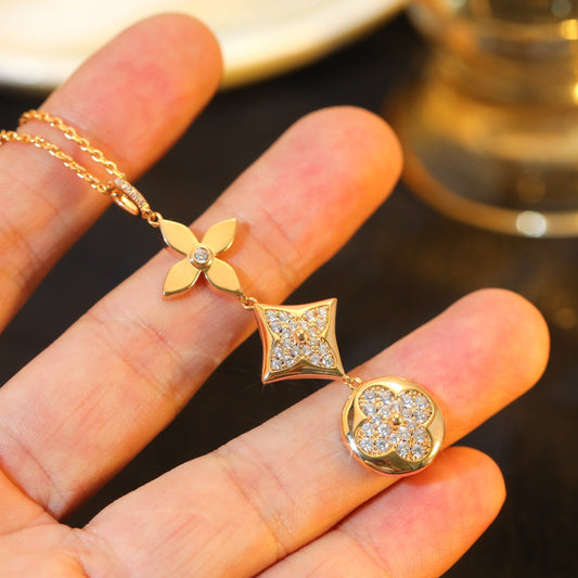 [ROYAL]STAR AND SUN DIAMOND PINK GOLD NECKLACE